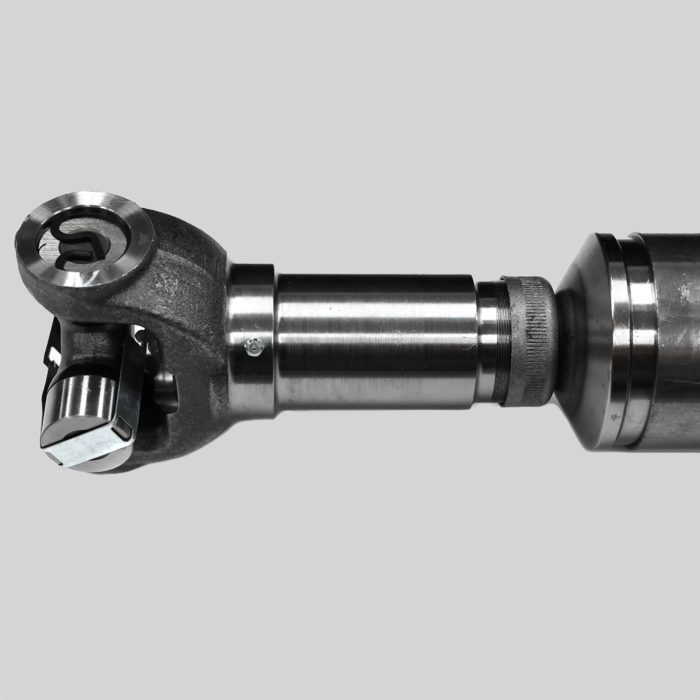 1480 Series Unwelded Driveshaft 3.500” x .095" C/L Compressed Length 72.5”